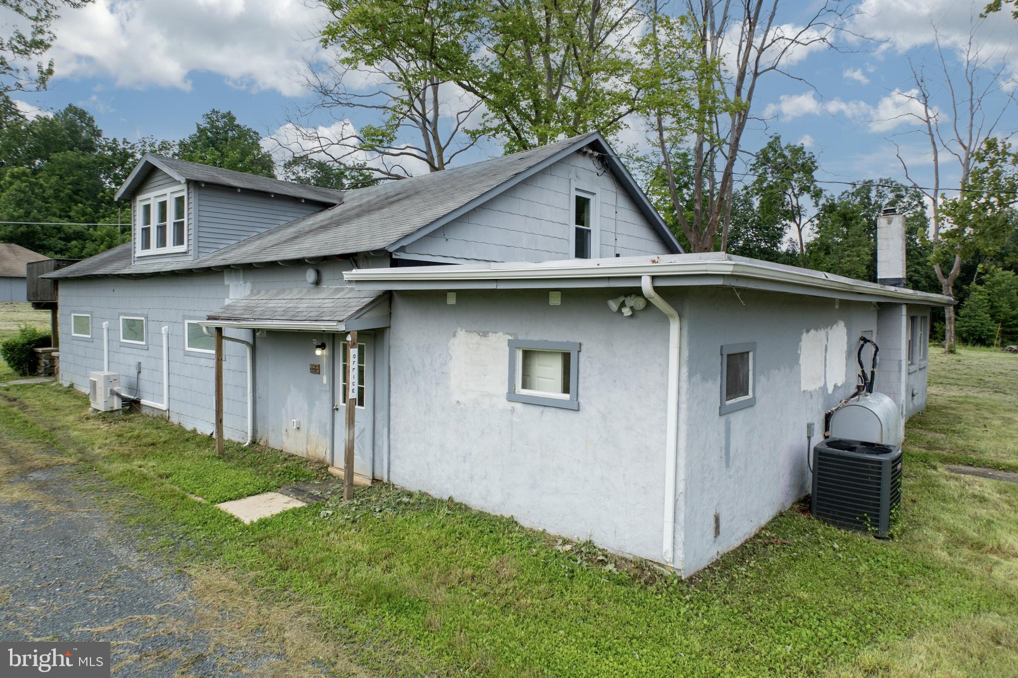 2488 Sanatoga Road Pottstown, PA 19464 - Photo 14 of 92 Bunk house and office