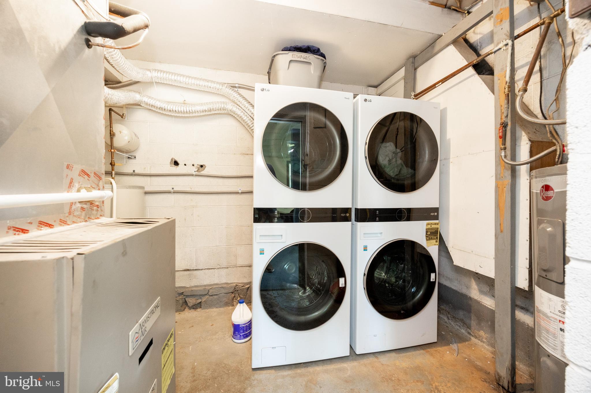 2488 Sanatoga Road Pottstown, PA 19464 - Photo 32 of 92 Bunk house and office 1st floor