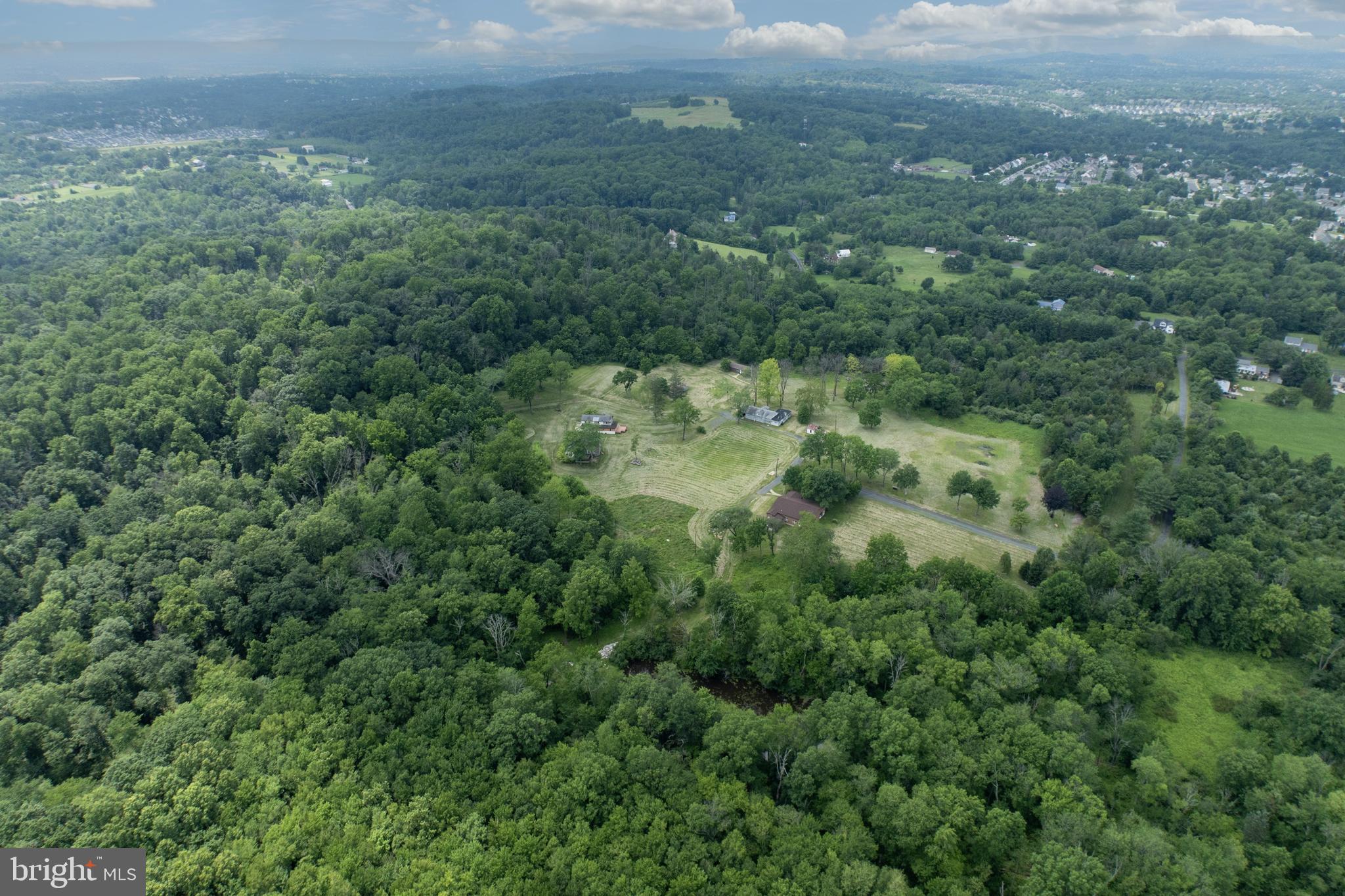 2488 Sanatoga Road Pottstown, PA 19464 - Photo 4 of 92 Aerial View