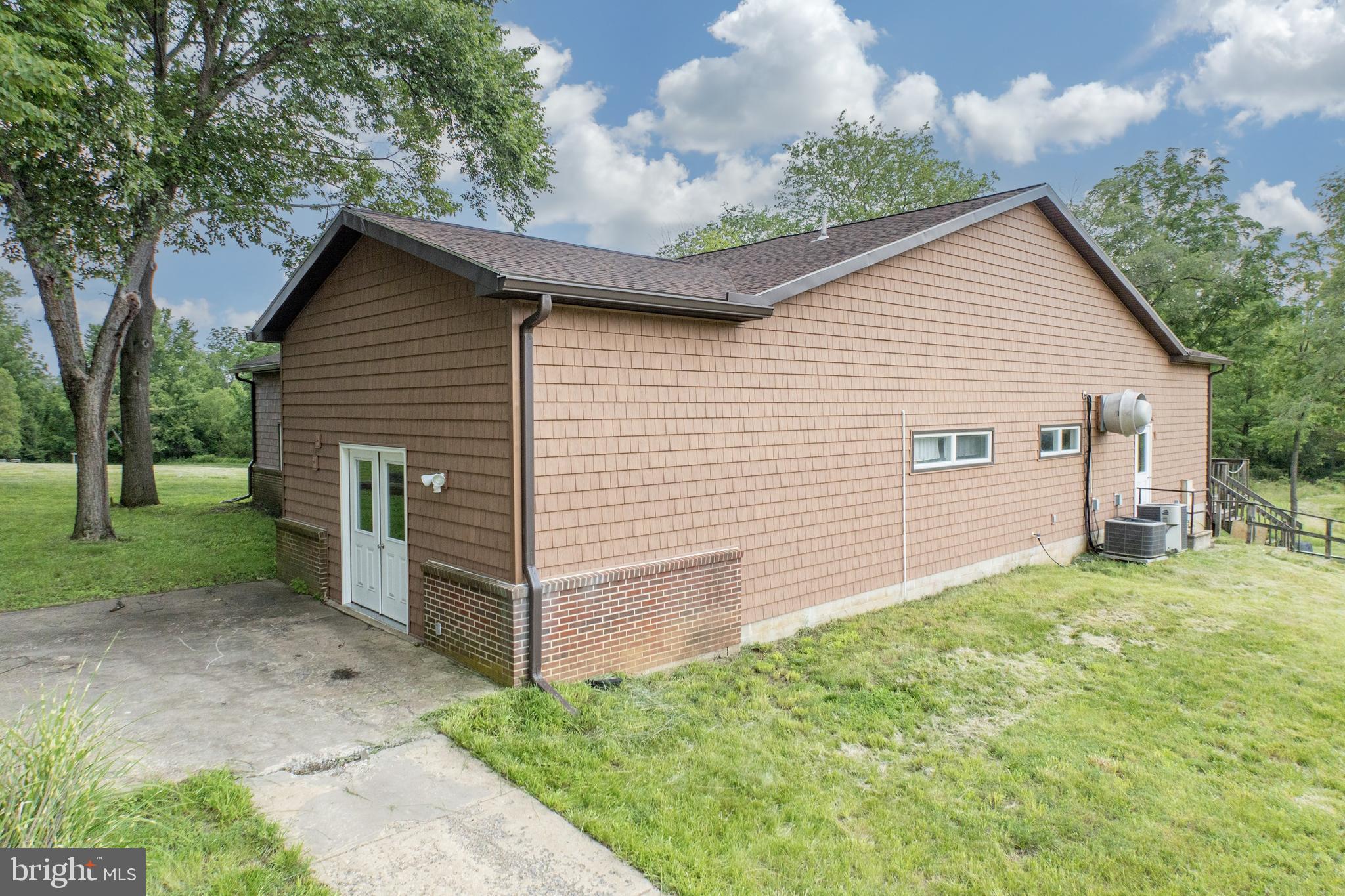 2488 Sanatoga Road Pottstown, PA 19464 - Photo 43 of 92 Dining Hall