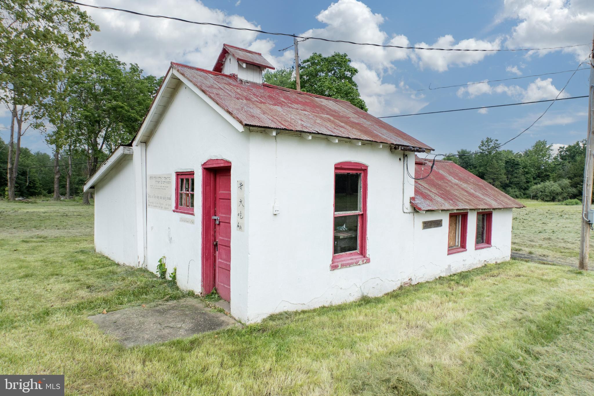2488 Sanatoga Road Pottstown, PA 19464 - Photo 67 of 92 Chapel
