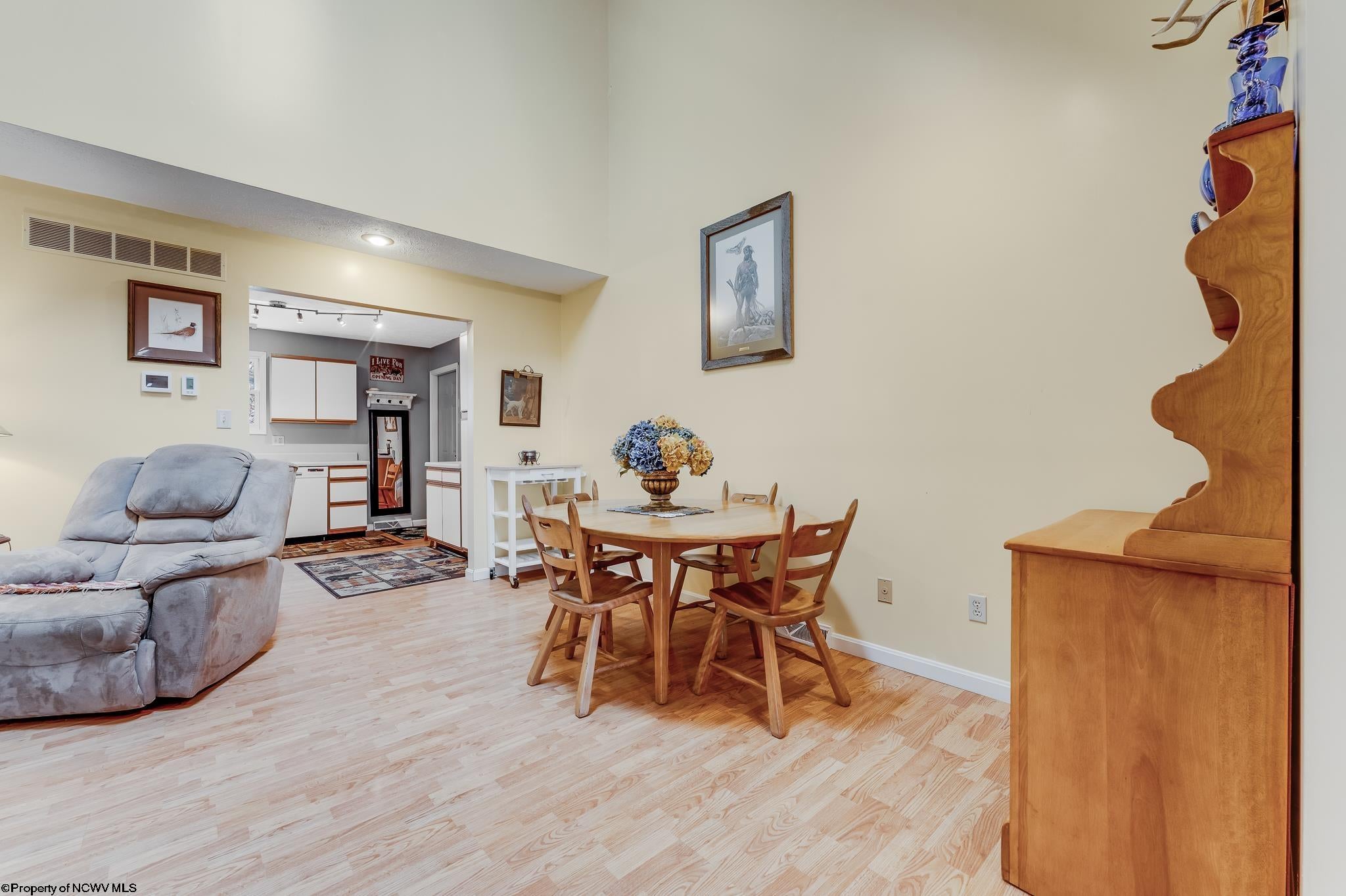 54 Lakeside Road Terra Alta, WV 26764 - Photo 11 of 38 Gallery Image 11