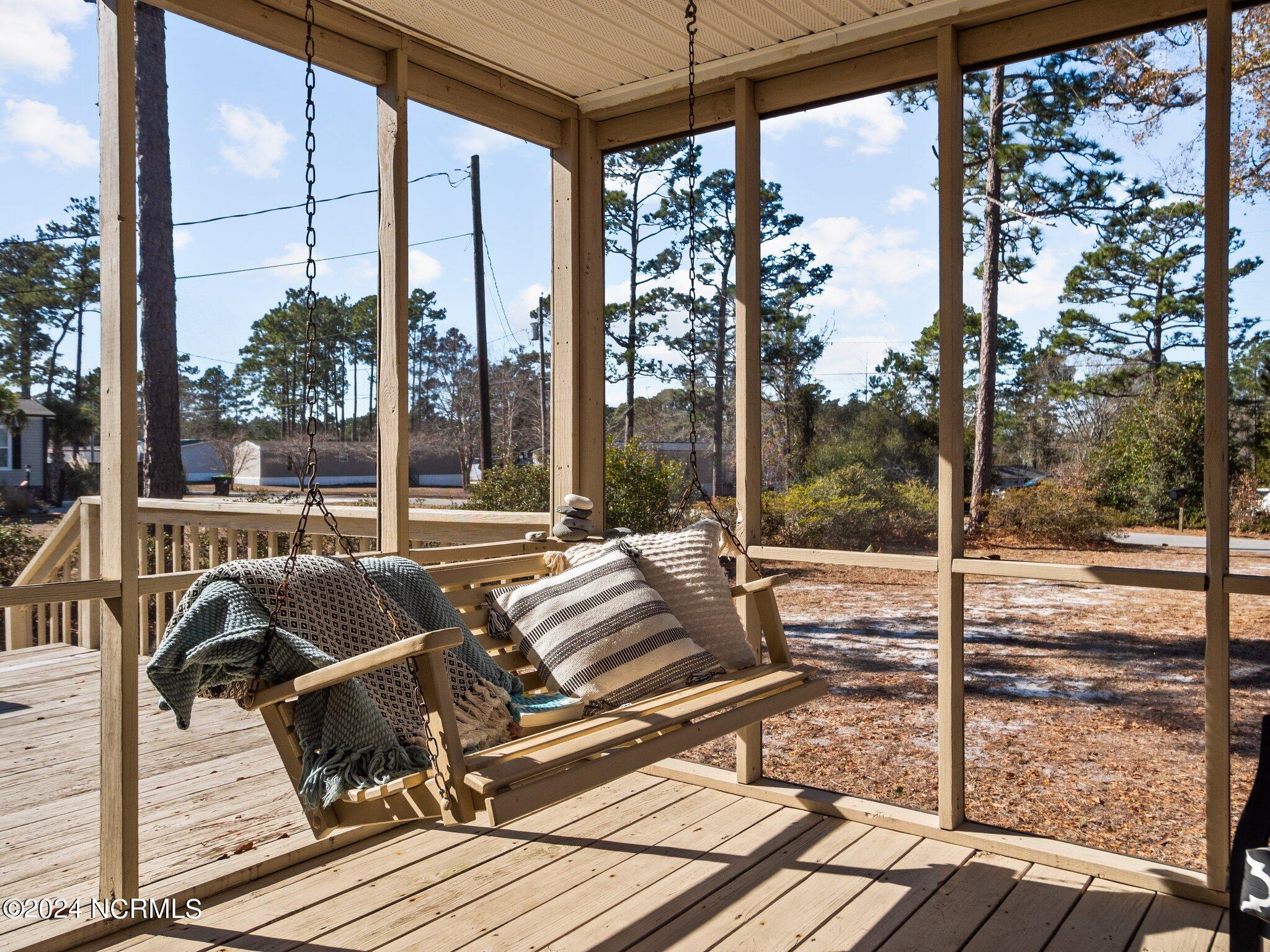 312 Dwight Street Holly Ridge, NC 28445 - Photo 5 of 45 6-web-or-mls-06