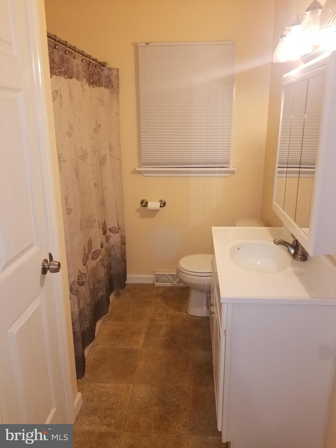 76 Atlantic Avenue Clementon, NJ 08021 - Photo 19 of 25 Gallery Image 19