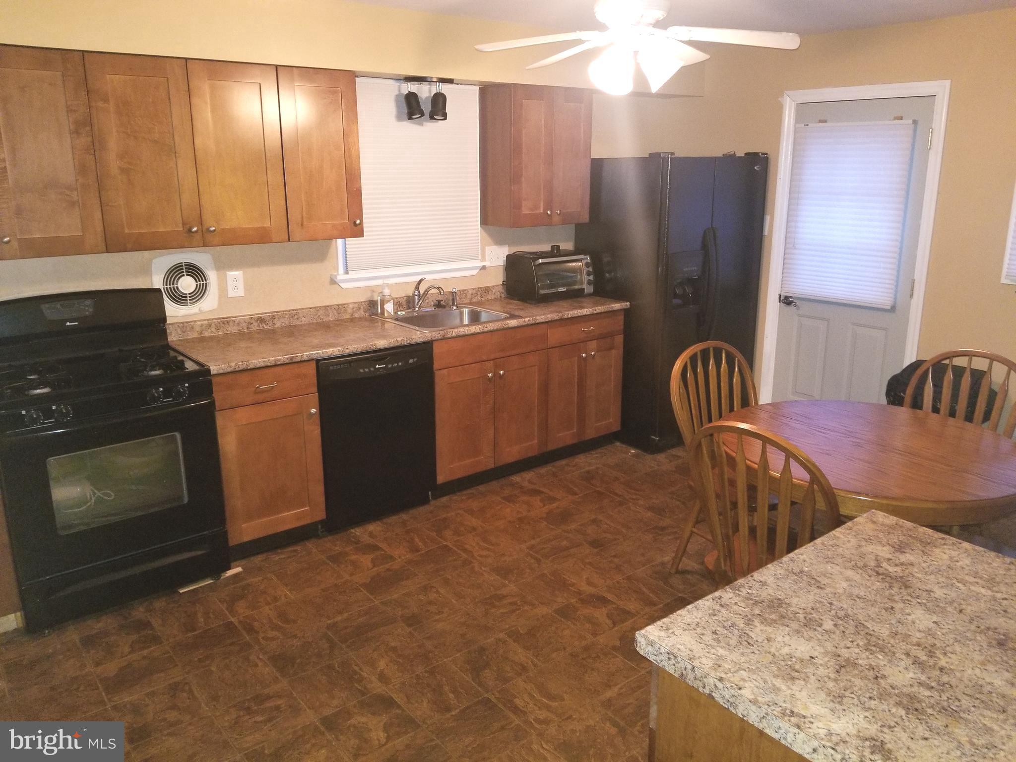 76 Atlantic Avenue Clementon, NJ 08021 - Photo 9 of 25 Gallery Image 9