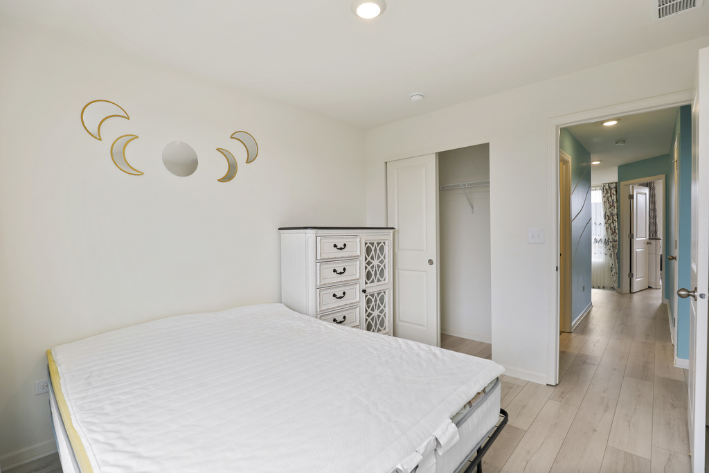 1298 Catalina Ct. Schaumburg, IL 60173 - Photo 16 of 19