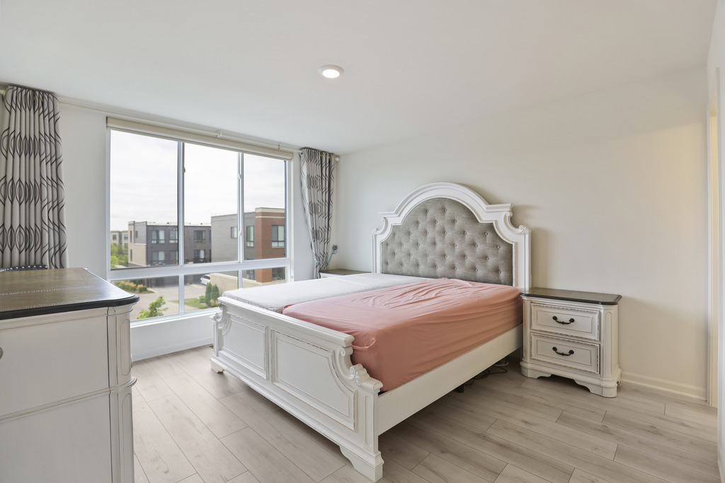 1298 Catalina Ct. Schaumburg, IL 60173 - Photo 8 of 19