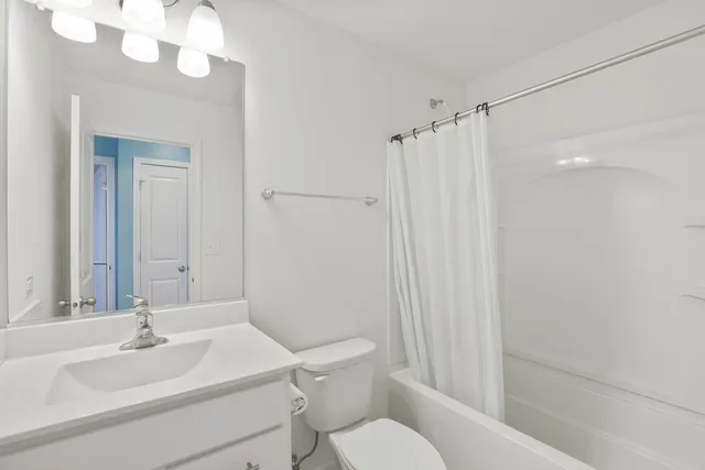 $3,000 | 1298 Catalina Ct., Schaumburg, IL 60173