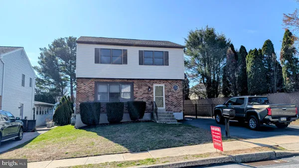 $465,000 | 1 West Belair Road, Ridley Park, PA 19078