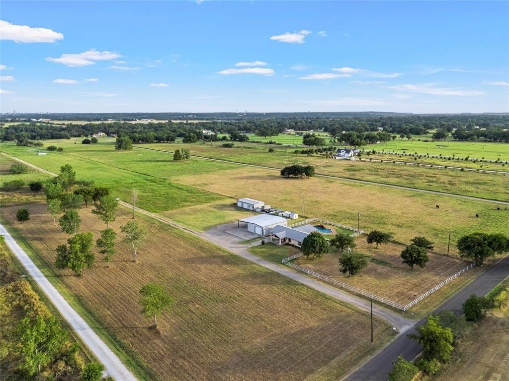 140 Angle Road Waco, TX 76705 - Photo 36 of 40 Gallery Image 36