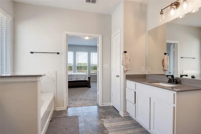 $390,000 | 574 Sugar Cane, Buda, TX 78610