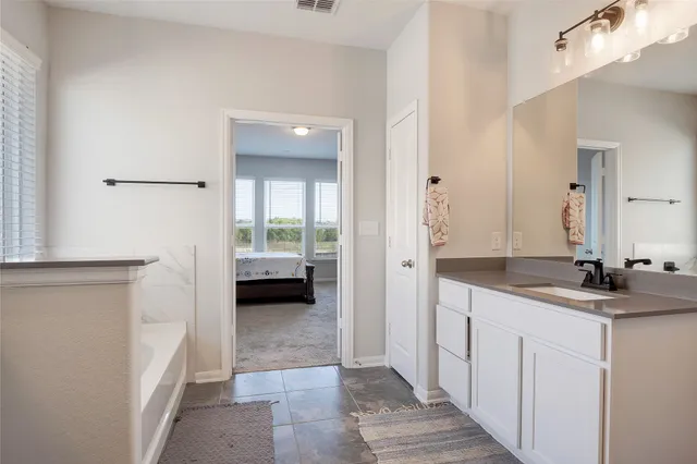 $390,000 | 574 Sugar Cane, Buda, TX 78610