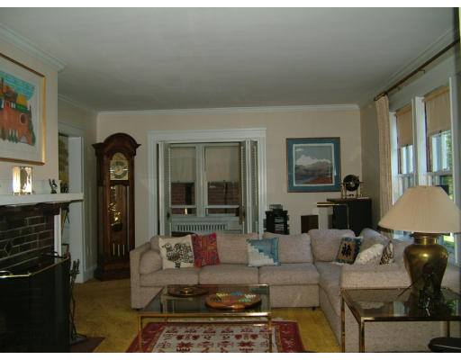 35 Harding Road Lexington, MA 02420 - Photo 5 of 6