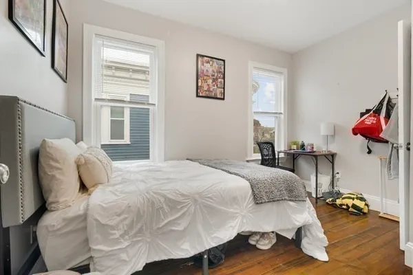 $2,300,000 | 25 Pleasant Street, Boston, MA 02125