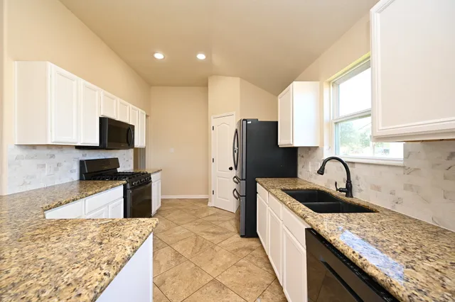 $318,000 | 3111 Keystone Square Lane, Rosenberg, TX 77471