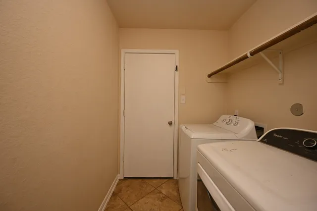 $318,000 | 3111 Keystone Square Lane, Rosenberg, TX 77471