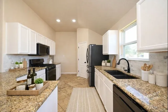 $318,000 | 3111 Keystone Square Lane, Rosenberg, TX 77471