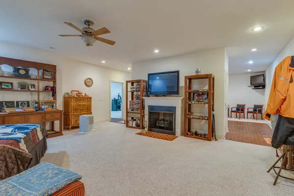 $796,900 | 4664 New Cut Road, Greenbrier, TN 37073