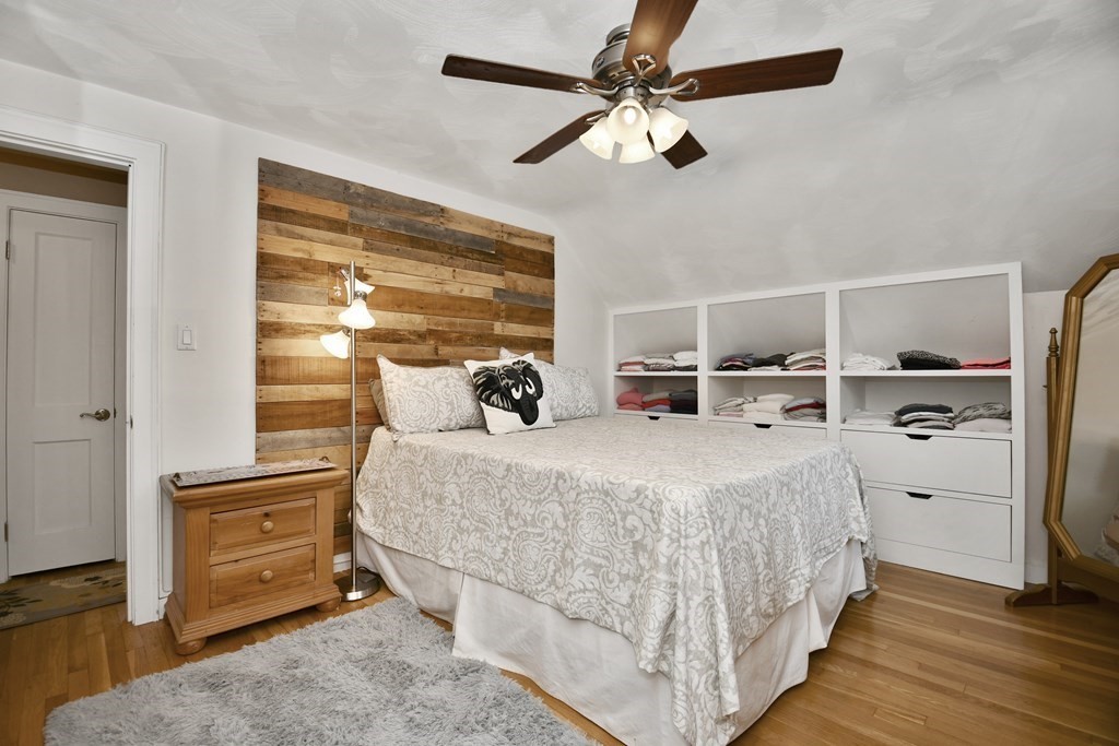 19 Hartford Road Worcester, MA 01606 - Photo 16 of 27