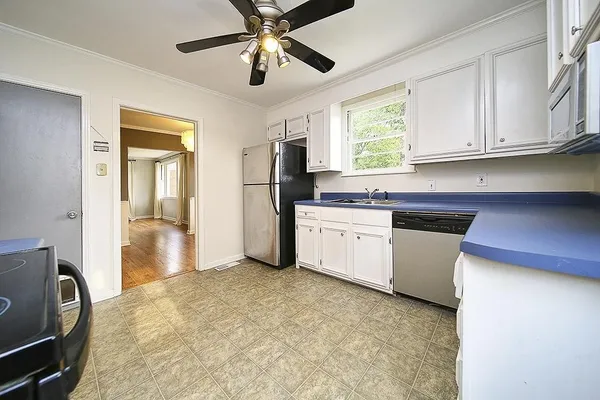 $2,550 | 2725 Mailan Drive, Nashville, TN 37206