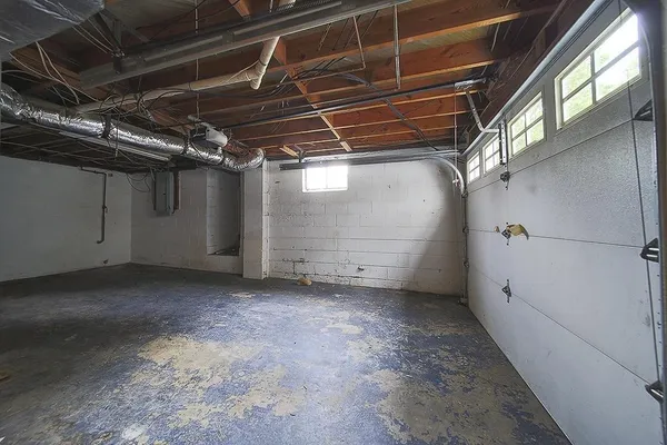 $2,550 | 2725 Mailan Drive, Nashville, TN 37206