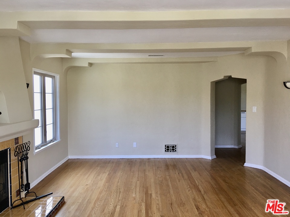 1180 Hi Point Street Los Angeles, CA 90035 - Photo 6 of 30