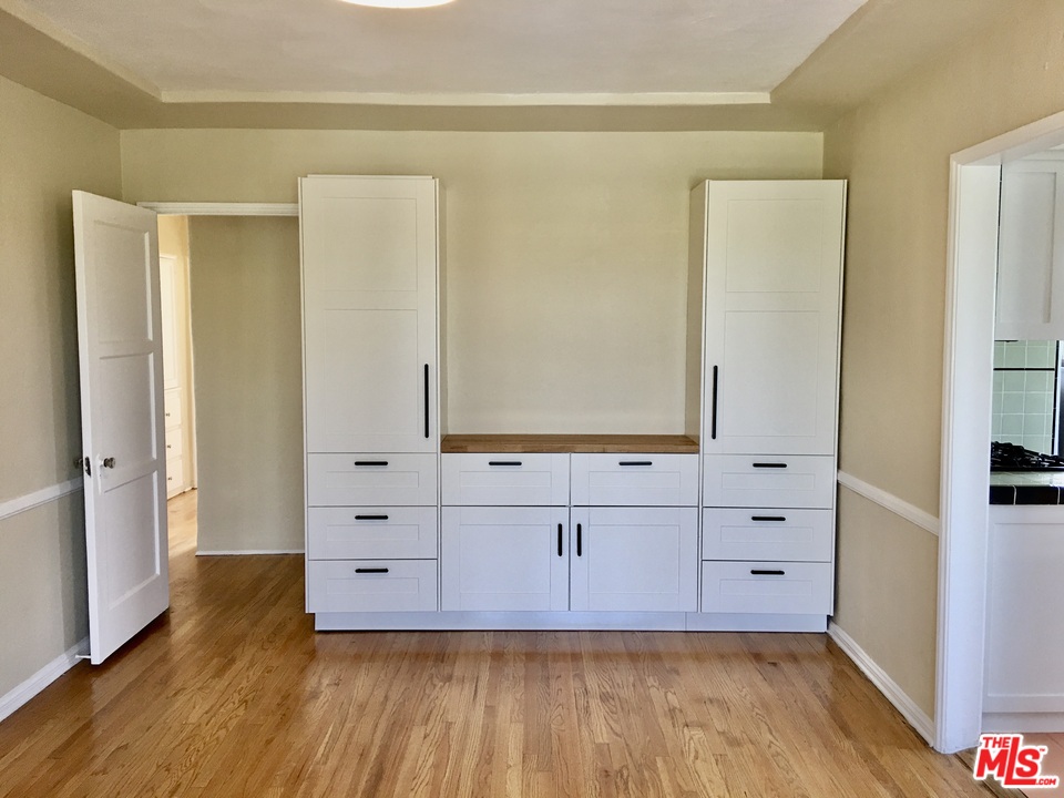 1180 Hi Point Street Los Angeles, CA 90035 - Photo 9 of 30