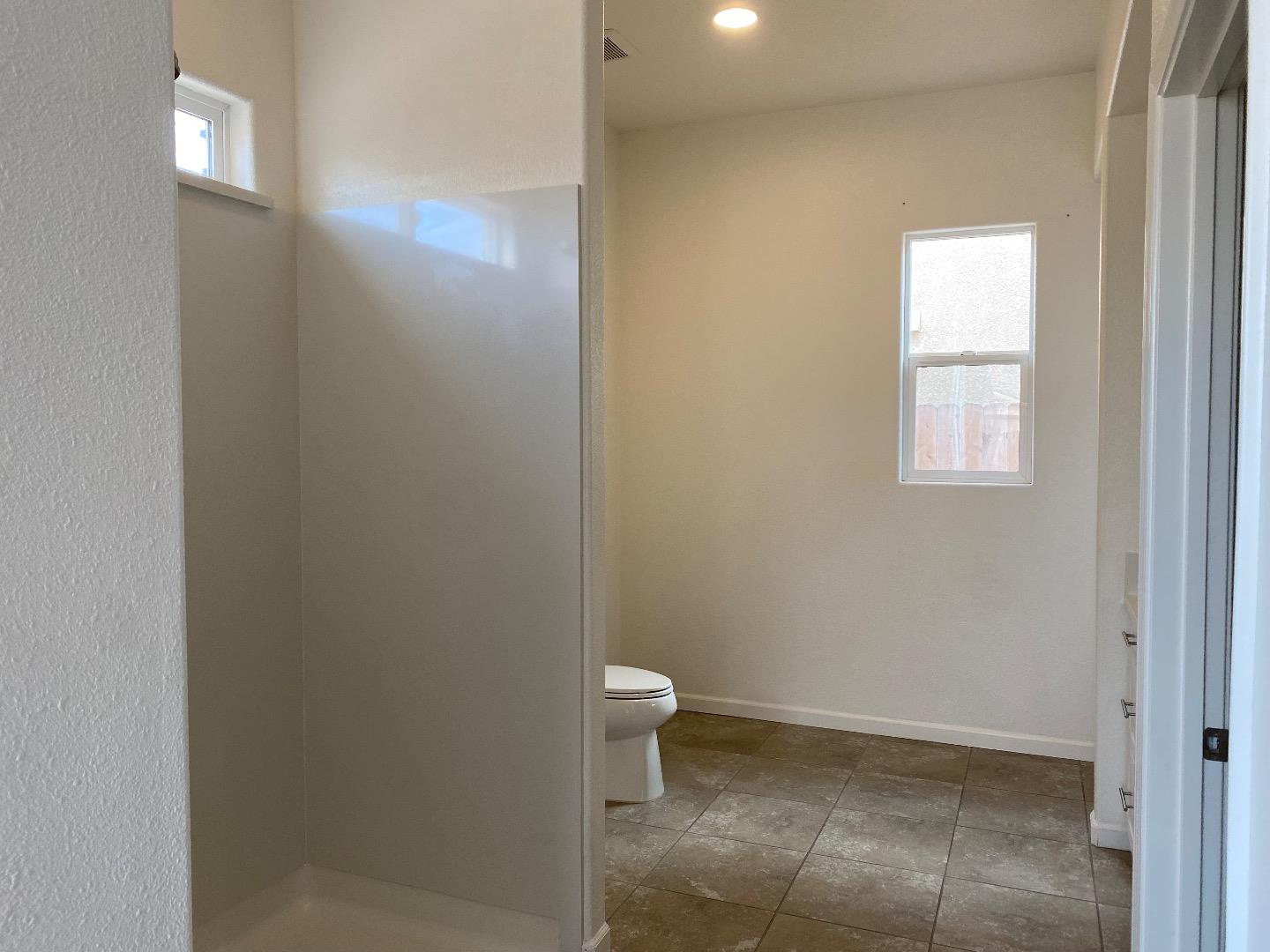 1233 La Colina Street Soledad, CA 93960 - Photo 9 of 10