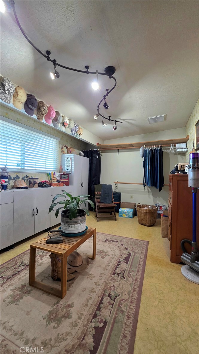 47527 Silver Valley Road Newberry Springs, CA 92365 - Photo 19 of 70