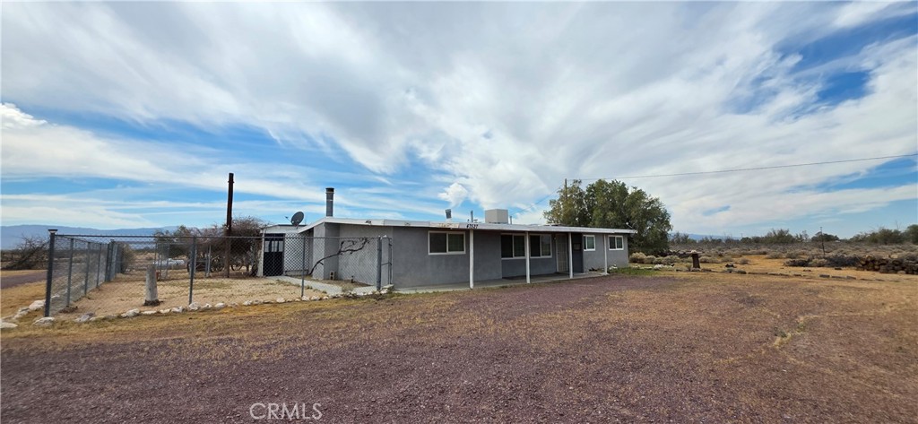 47527 Silver Valley Road Newberry Springs, CA 92365 - Photo 2 of 70