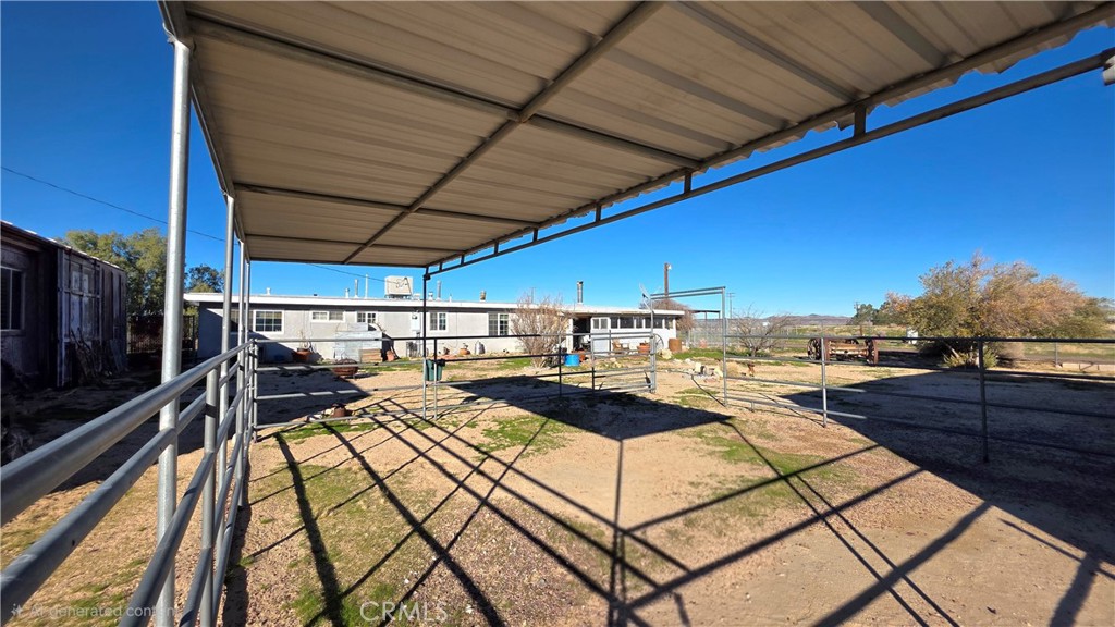 47527 Silver Valley Road Newberry Springs, CA 92365 - Photo 34 of 70 Four rail corral