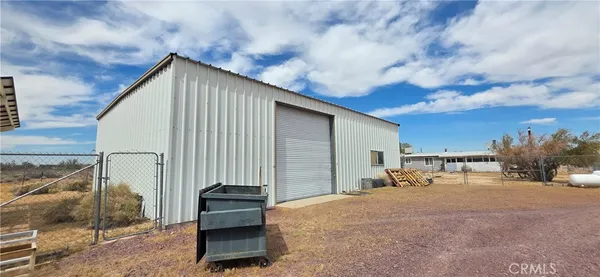 $369,000 | 47527 Silver Valley Road, Newberry Springs, CA 92365