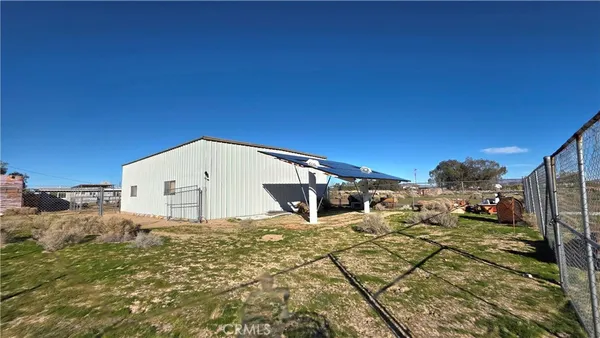 $369,000 | 47527 Silver Valley Road, Newberry Springs, CA 92365