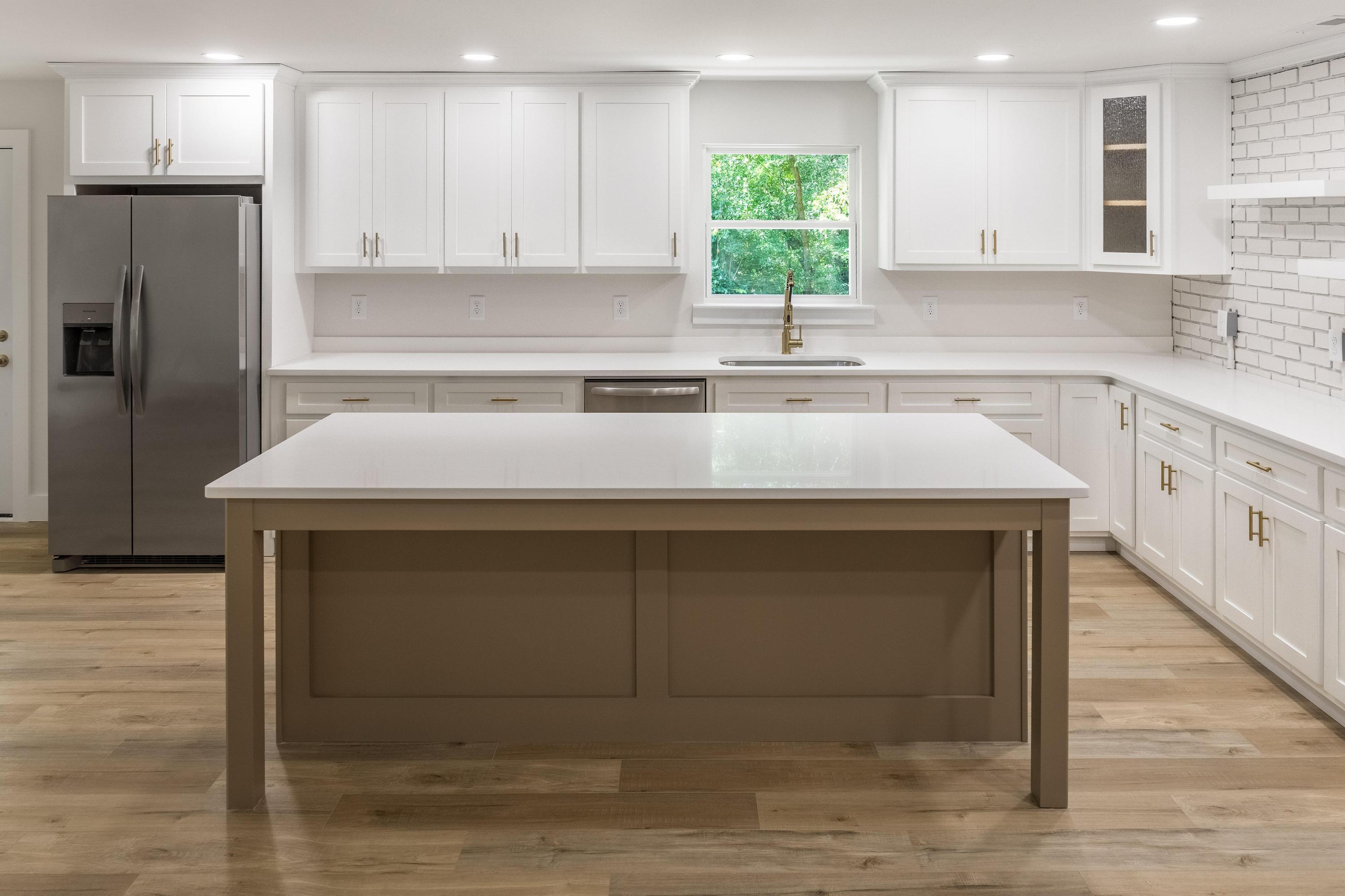 7455 Moses Road Hixson, TN 37343 - Photo 10 of 34 Breakfast Bar