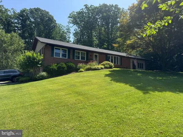 $650,000 | 3625 Hooper Road, New Windsor, MD 21776