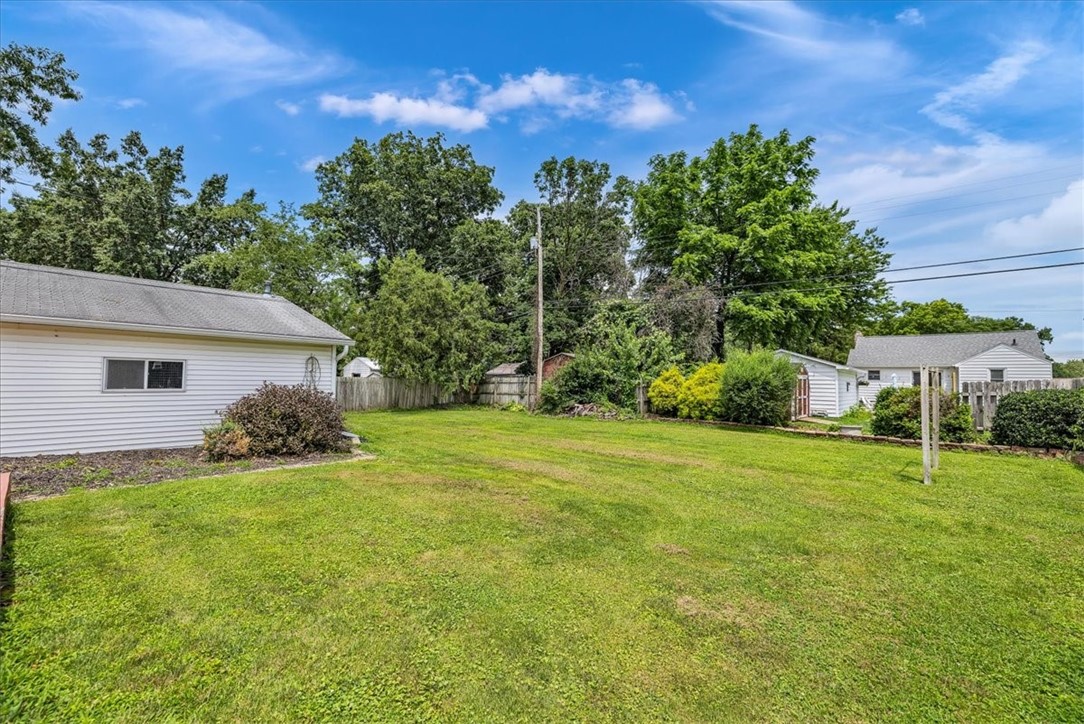 3320 Chestnut Avenue Decatur, IL 62521 - Photo 23 of 26