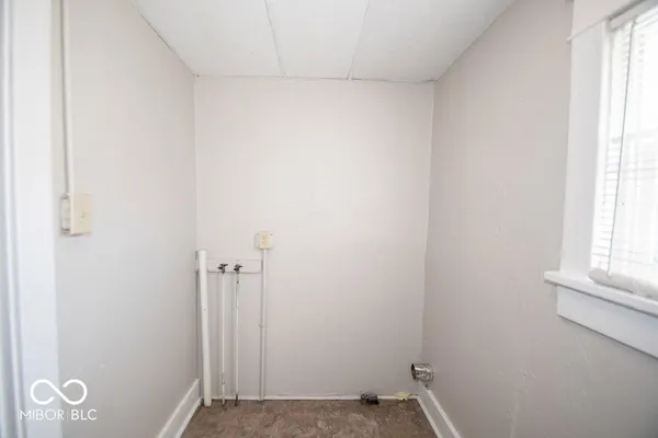 $1,399 | 1541 East Ohio Street, Indianapolis, IN 46201