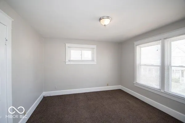 $1,399 | 1541 East Ohio Street, Indianapolis, IN 46201