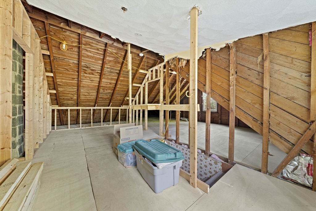 8 Elginwood Road Peabody, MA 01960 - Photo 17 of 25