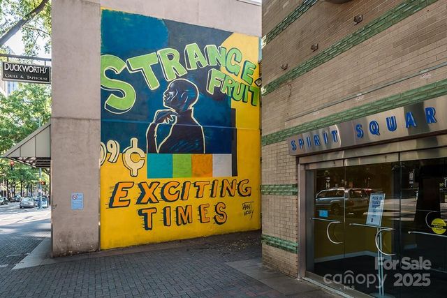 a view of a multi story building