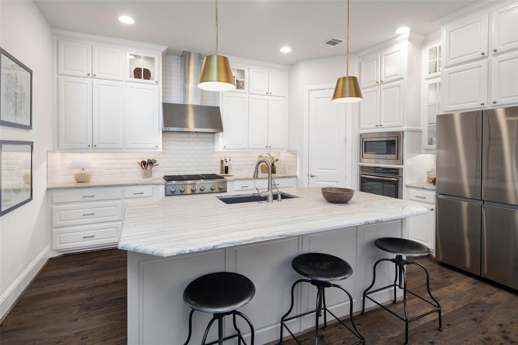 6200 Exeter Avenue McKinney, TX 75070 - Photo 2 of 35