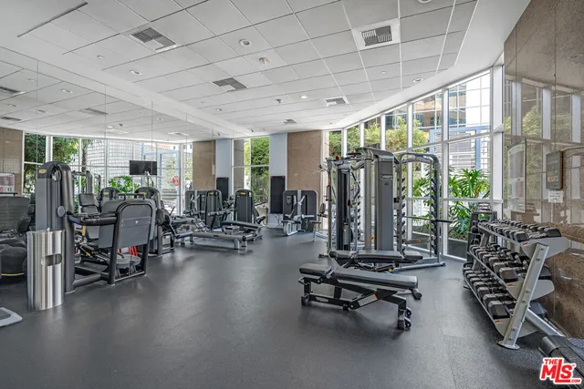 $780,000 | 801 South Grand Avenue, Unit 2202, Los Angeles, CA 90017