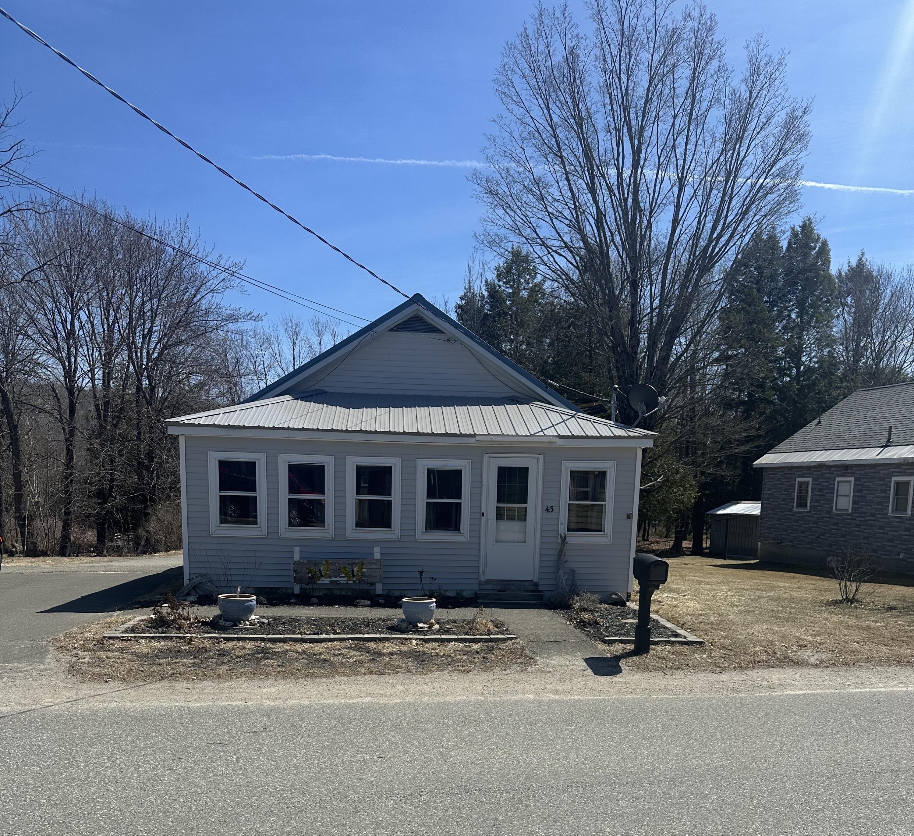 43 Iron Bridge Road Millinocket, ME 04462 - Photo 1 of 34 02E6085A-6DCF-4AD5-A294-7009FC709537