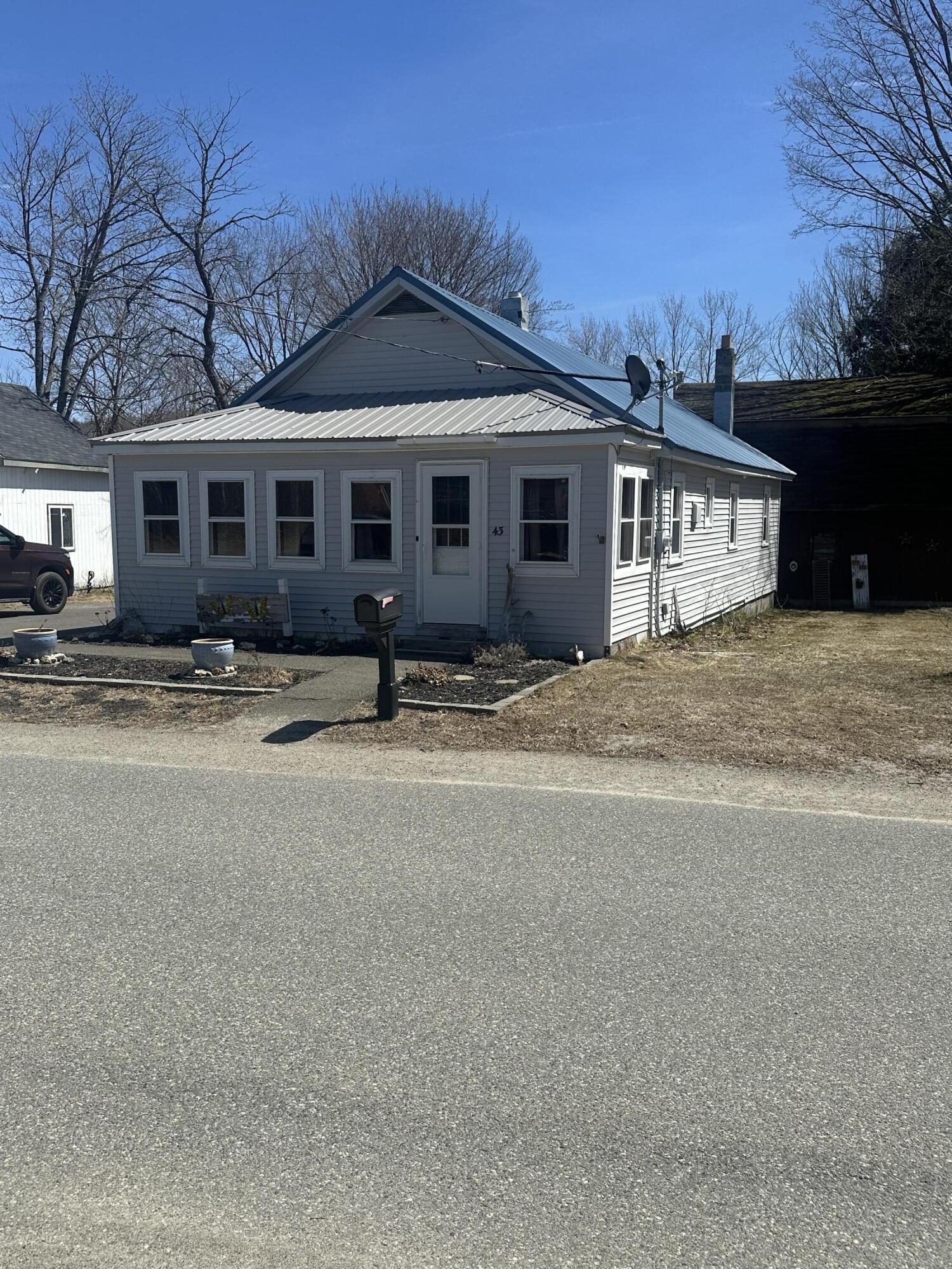 43 Iron Bridge Road Millinocket, ME 04462 - Photo 3 of 34 7D6D8A7D-0281-4018-8CAA-BAA7BCD85EB4