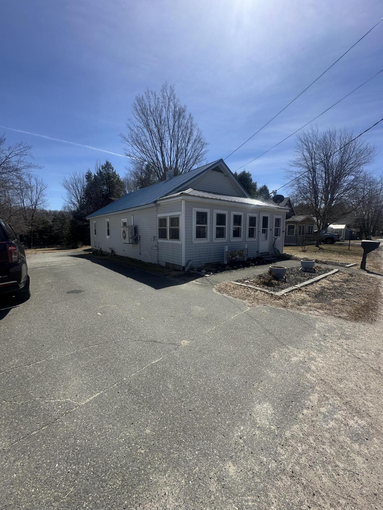 43 Iron Bridge Road Millinocket, ME 04462 - Photo 7 of 34 AB4C92A2-CFD5-4782-B206-F89864A1599F