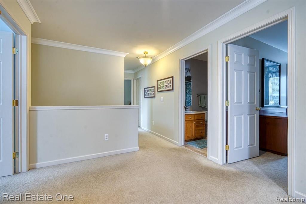 3658 Everett Drive Rochester Hills, MI 48307 - Photo 30 of 43