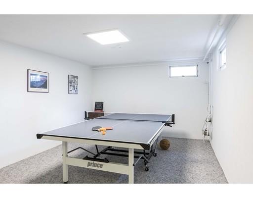 6 Crawford Road Lexington, MA 02420 - Photo 14 of 16 Gallery Image 14