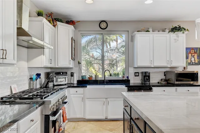 $1,490,000 | 10960 Bethel Park Court, Las Vegas, NV 89141