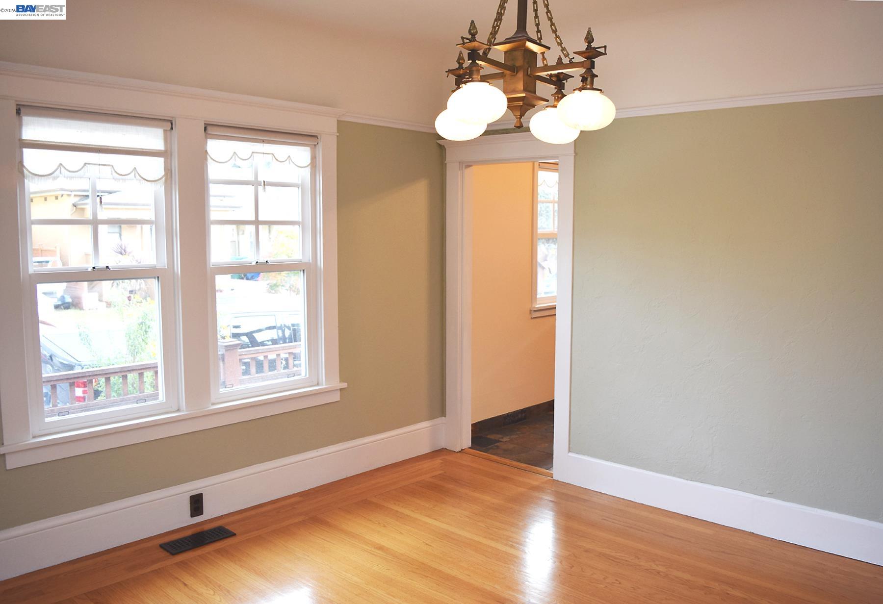 2860 Jackson Street Alameda, CA 94501 - Photo 19 of 54