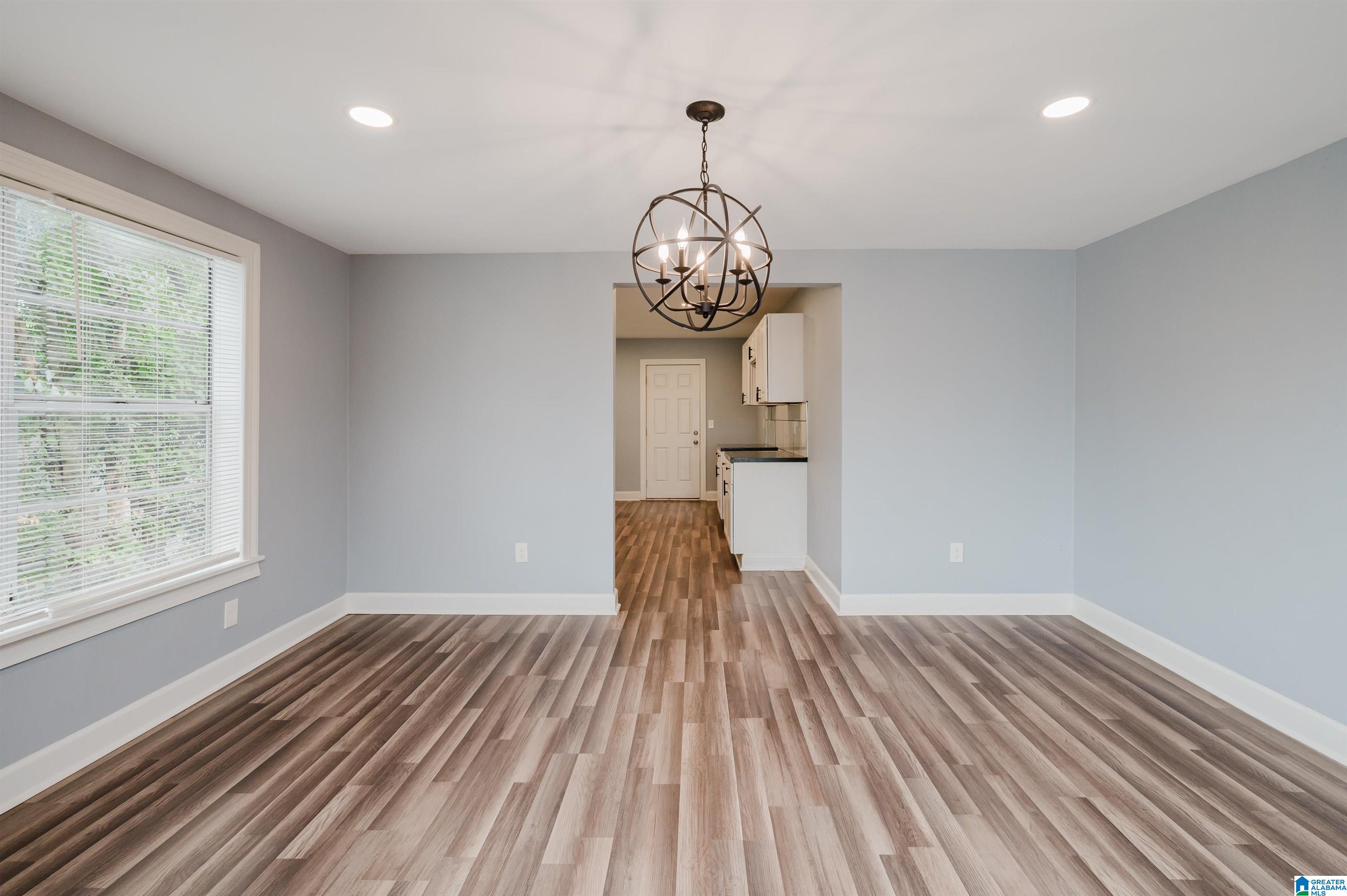 609 Valley Road Fairfield, AL 35064 - Photo 13 of 36